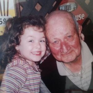 Meet your Posher, Rebecca